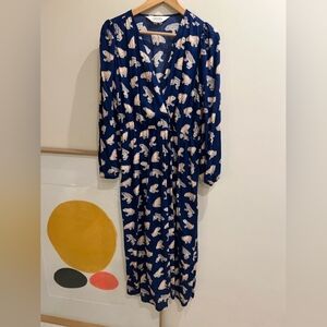 Elegant Blue Dress with White Pattern